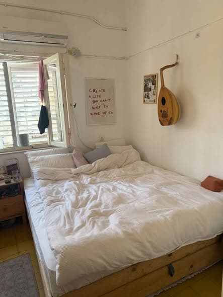 1 room sublet in Lev HaIr