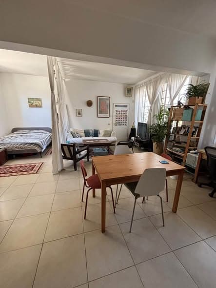 room sublet in Florentin