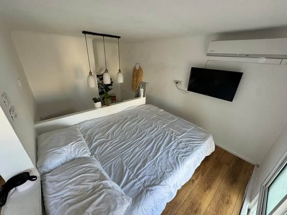 room sublet in Florentin
