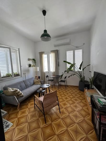 2 room sublet in Lev HaIr