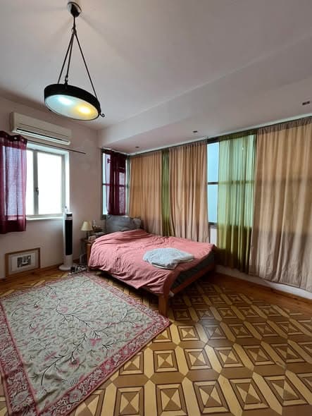 room sublet in Florentin