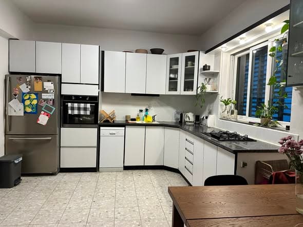 3 room sublet in Kerem HaTeimanim